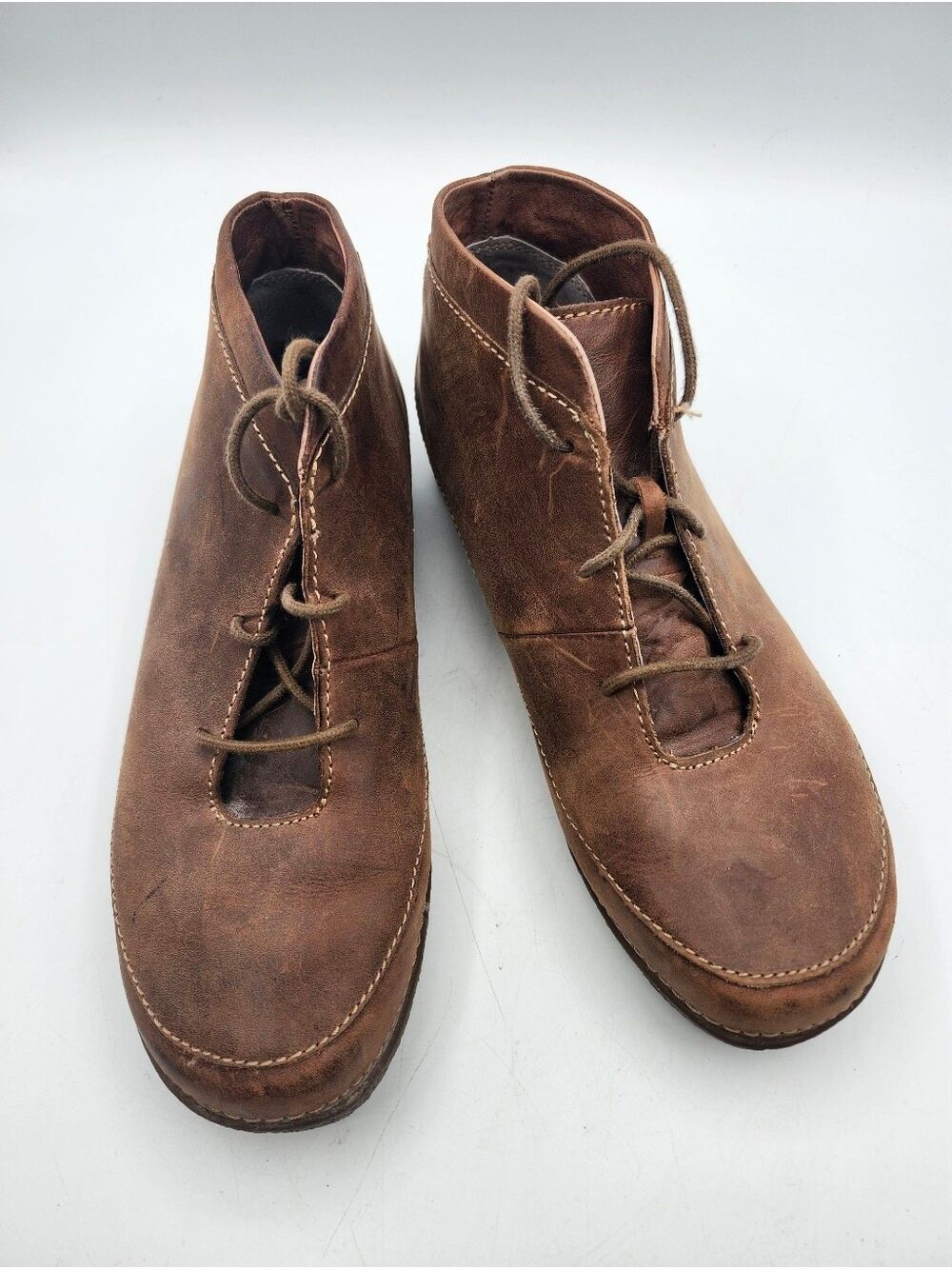 Duluth Trading Co Brown Leather Lace-Up Women's Ankle Booties